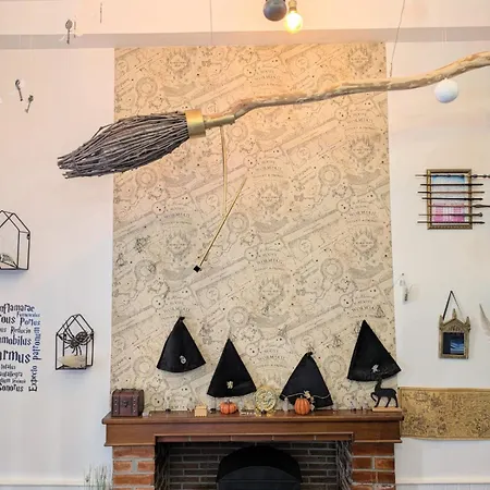 Magique Des Sorciers , Centre Historique *